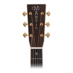 גיטרה אקוסטית +ארגז MARTIN 00042