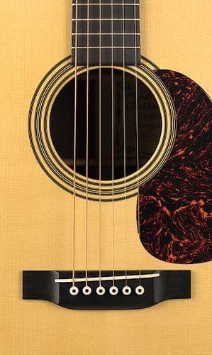 גיטרה אקוסטית + ארגז MARTIN D28MARQUIS