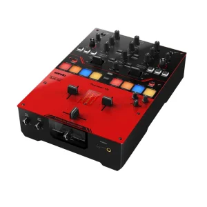 מיקסר PIONEER DJM-S5: המיקסר המקצועי לדיג’יים עם Serato DJ Pro ואפקטים מרשימים