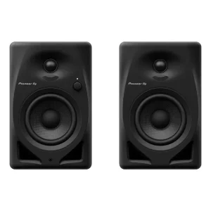 Pioneer DM-40D: רמקולי מוניטור שולחניים עם בס עמוק – הבחירה המושלמת למוזיקאים ודיג’יים