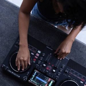 קונטרולר DJ מקצועי – Numark Mixstream Pro Plus