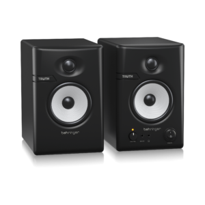 **Behringer TRUTH 3.5 – זוג מוניטורים אולפניים 3.5 אינץ’ 64W עם Waveguide וכניסות TRS RCA לסטודיו ביתי**, ([sweetwater.com][1])  [1]: https://www.sweetwater.com/store/detail/TRUTH35–behringer-truth-3.5-inch-powered-studio-monitor-pair “Behringer Truth 3.5-inch Powered Studio Monitor Pair | Sweetwater”