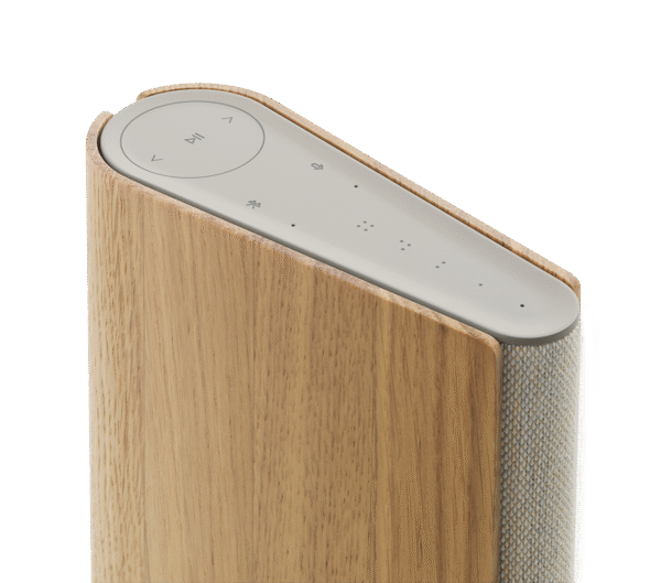Beosound Emerge Gold Oak 4