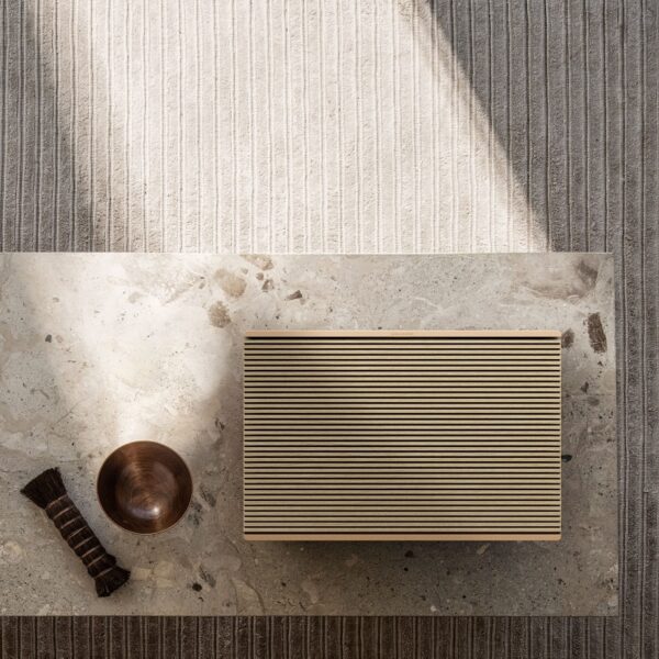 Beosound Level GoldLight Oak Wood 11
