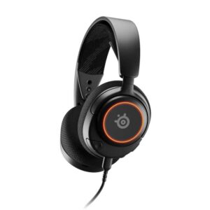 סטילסיריס ארקטיס נובה שלוש SteelSeries Arctis Nova 3 עם תאורת RGB, אודיו מרחבי 360°, מיקרופון ClearCast וקישוריות USB-C לכל הפלטפורמות