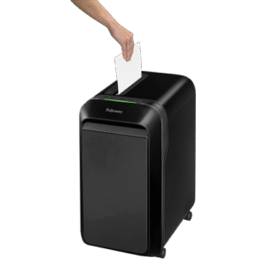 מגרסה עם מנגנון עצירה אוטומטי Fellowes Powershred LX220 Mini-Cut עם טכנולוגיית אנטי-ג’אם, גורס עד 20 דפים, מנגנון SafeSense, מיכל 30 ליטר, אחריות 3 שנים