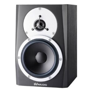 מוניטור אולפן איכותי לדינמיקה גבוהה DYNAUDIO BM5-MKIII עם SPL גבוה, טווח תדרים רחב ודיוק יוצא דופן – רמקול אולפן מקצועי עם DSP וטכנולוגיית מגנזיום סיליקט פולימר