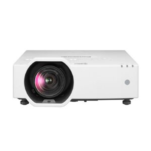 מקרן לייזר למערכת שילוט דיגיטלי LCD Panasonic מקרן לייזר LCD PT VMZ7ST קצר טווח 7000 לומן WUXGA למוסדות חינוך ואולמות ישיבות
