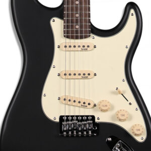 גיטרה בסגנון Fender Stratocaster למוסיקת רוק עם 5 מצבים של מיקרופונים, צוואר Basswood, גשר טרמולו, גוף Bassewood, צבע Black Gloss מבית SQOE