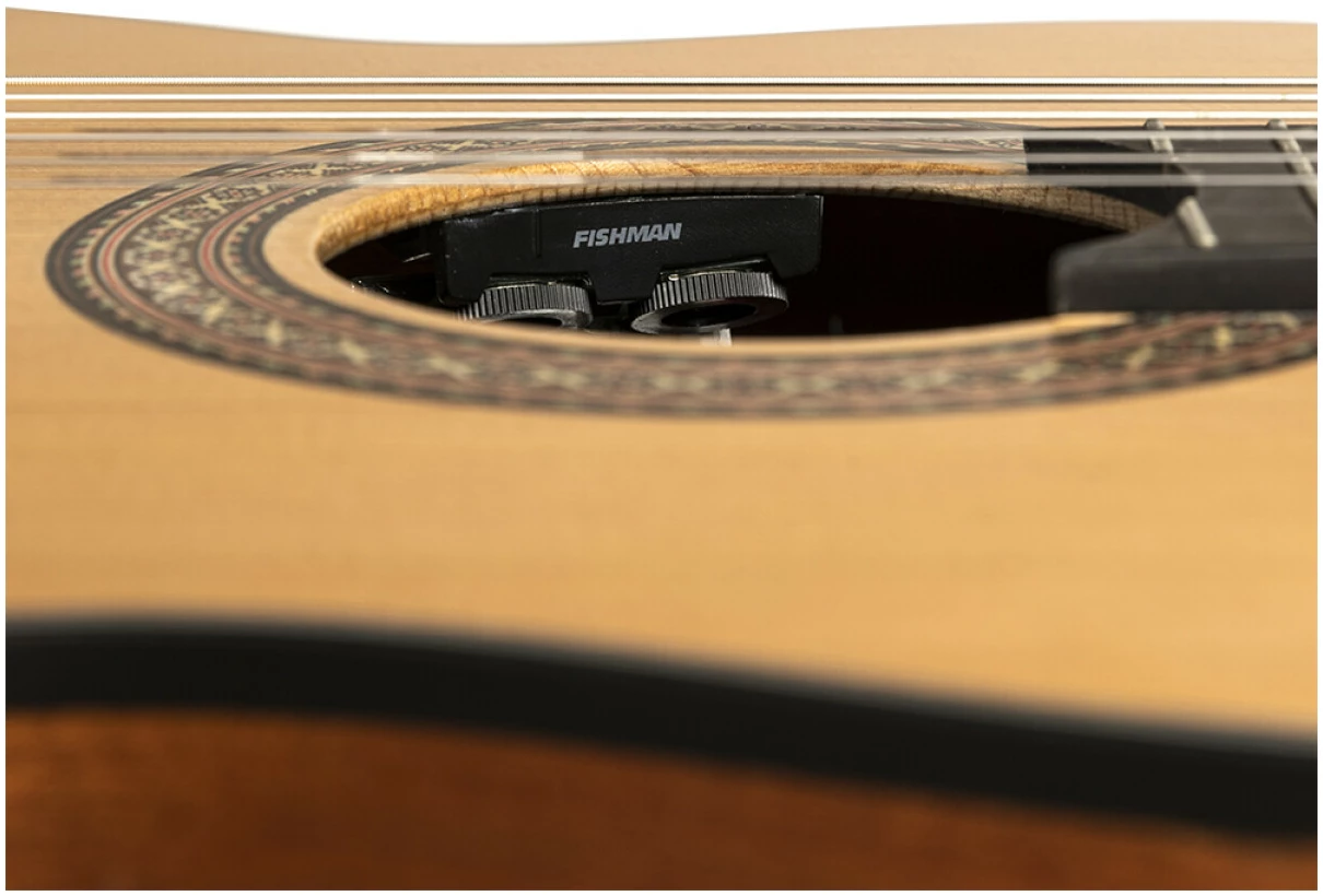 גיטרה קלאסית מוגברת Angel Lopez Graciano SM-CE עם פנים מלא וחיתוך 4 גיטרה קלאסית מוגברת Angel Lopez Graciano SM-CE עם פנים מלא וחיתוך - תמונה 4