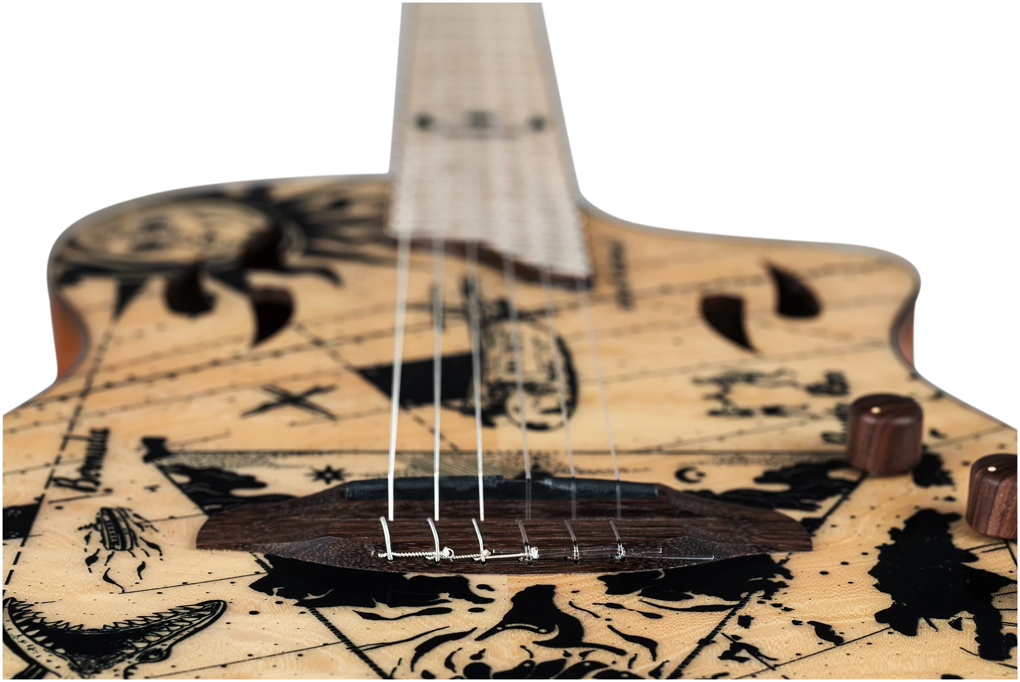 גיטרה קלאסית מוגברת Ortega RTPG-LS2 TourPlayer טופ Solid Spruce Quilted Maple Cutaway 3 גיטרה קלאסית מוגברת Ortega RTPG-LS2 TourPlayer טופ Solid Spruce Quilted Maple Cutaway - תמונה 3