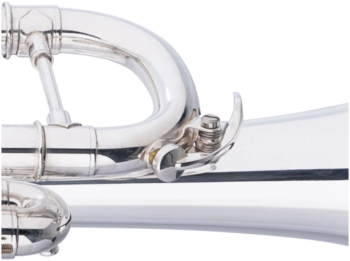 חצוצרה Bb בגימור Silver של חברת Levante by Stagg 3 חצוצרה Bb בגימור Silver של חברת Levante by Stagg - תמונה 3