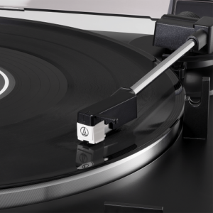 פטיפון Audio-Technica AT-LP60XBK