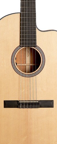 גיטרה קלאסית מוגברת Martin 000C12-16E Nylon — כולל נרתיק 4 גיטרה קלאסית מוגברת Martin 000C12-16E Nylon