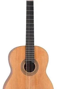 גיטרה קלאסית Martinez ES-04C עם פנים מעץ ארז מלא