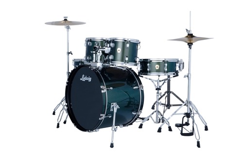 מערכת תופים לדוויג Ludwig Accent 20" 5 חלקים עם אביזרים ומצילות Jade Dust 3 מערכת תופים Ludwig Accent Jade Dust - מבט צד