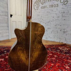 גיטרה אקוסטית מוגברת Martin Custom Shop CMEFGL Cutaway — Sitka Spruce / Wild East Indian Rosewood (כולל ארגז)