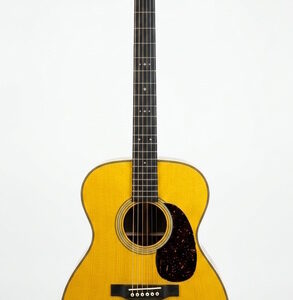 גיטרה אקוסטית + ארגז Martin Custom Shop 00014F C23-031056 Guatemalan Rosewood