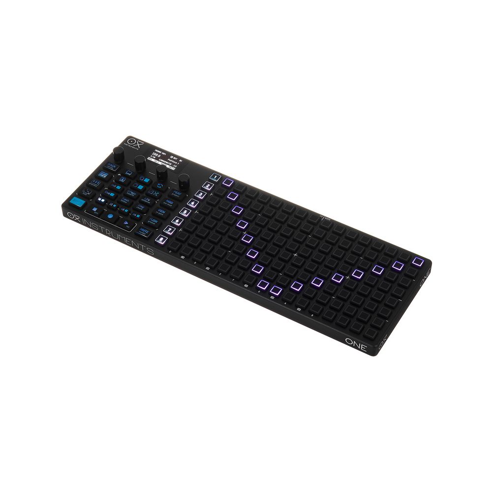 סיקוונסר חומרה OXI One MKII Black Edition – 8 סיקוונסרים, CV/Gate ו-Bluetooth MIDI (יבוא בלעדי) 1 20546521 800.jpg