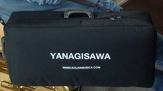 מעטפת לארגז לסקסופון אלט עם רצועות גב Yanagisawa 2 מעטפת לארגז לסקסופון אלט עם רצועות גב Yanagisawa