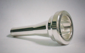 פיה לבריטון/טרומבון כניסה קטנה Albert ALB-96/L-MP 1 Braitone Mouthpiece 1.jpg