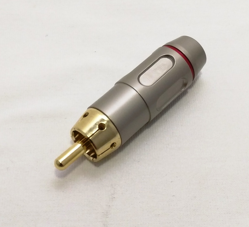 פלג קונקטור הלחמה RCA אדום תוצרת Steelerd 1 STE 45 1.jpg