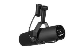 ערכת שידור ואולפן – Shure SM7B + ממשק MVX2U + אוזניות SRH840A