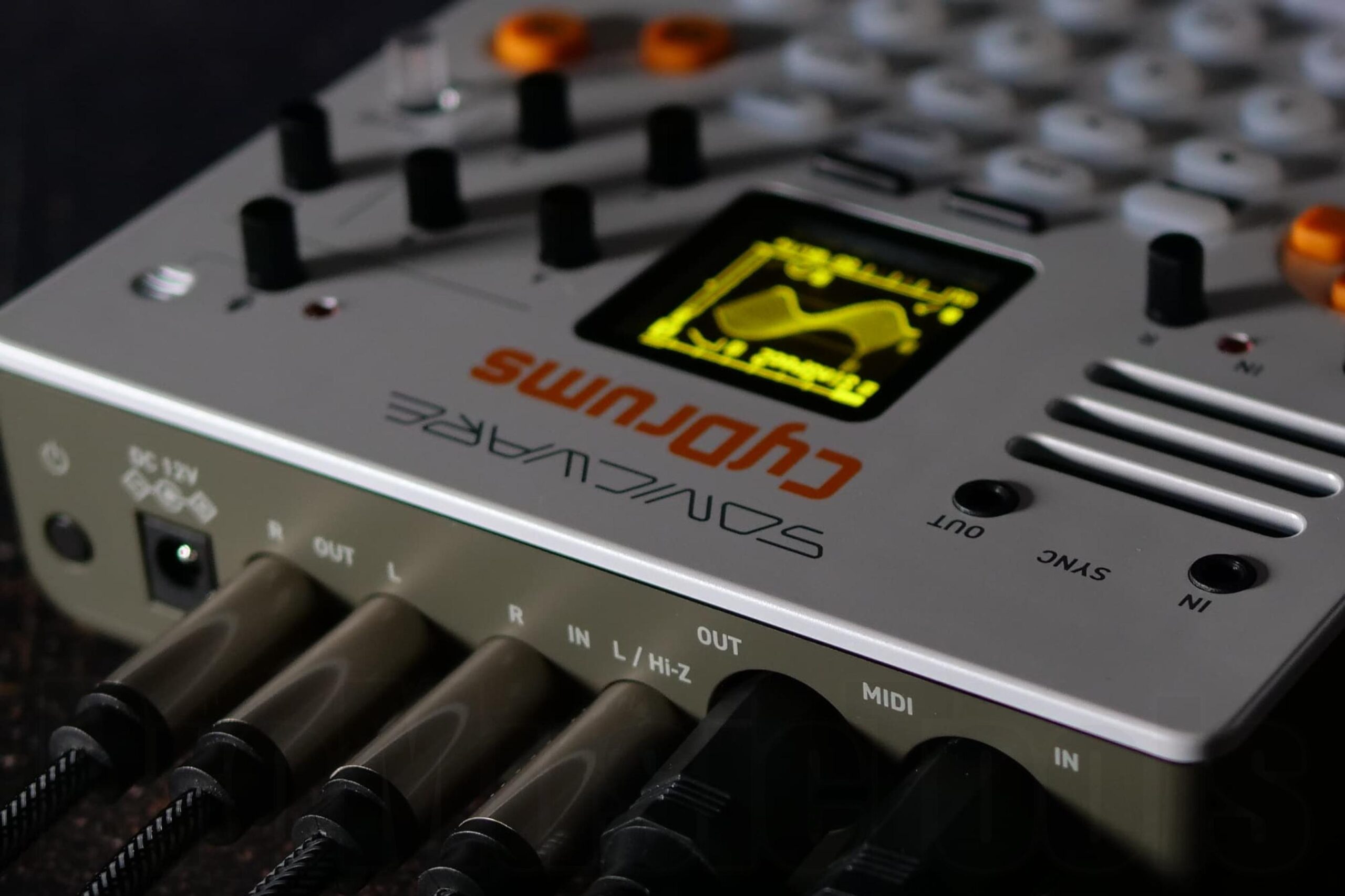 מכונת תופים Sonicware CyDrums – סינתיסייזר תופים אקספרסיבי (יבוא בלעדי) 5 sonicwave cydrums 5.jpg