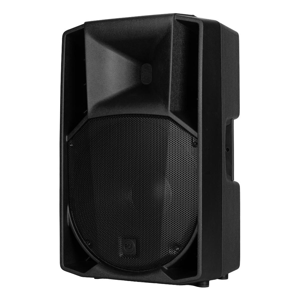 רמקול מוגבר RCF ART 745-A MK5 – 15 אינץ׳, 1400W ו‑133dB 3 רמקול מוגבר RCF ART 745-A MK5 – מבט צד שמאל וידית נשיאה