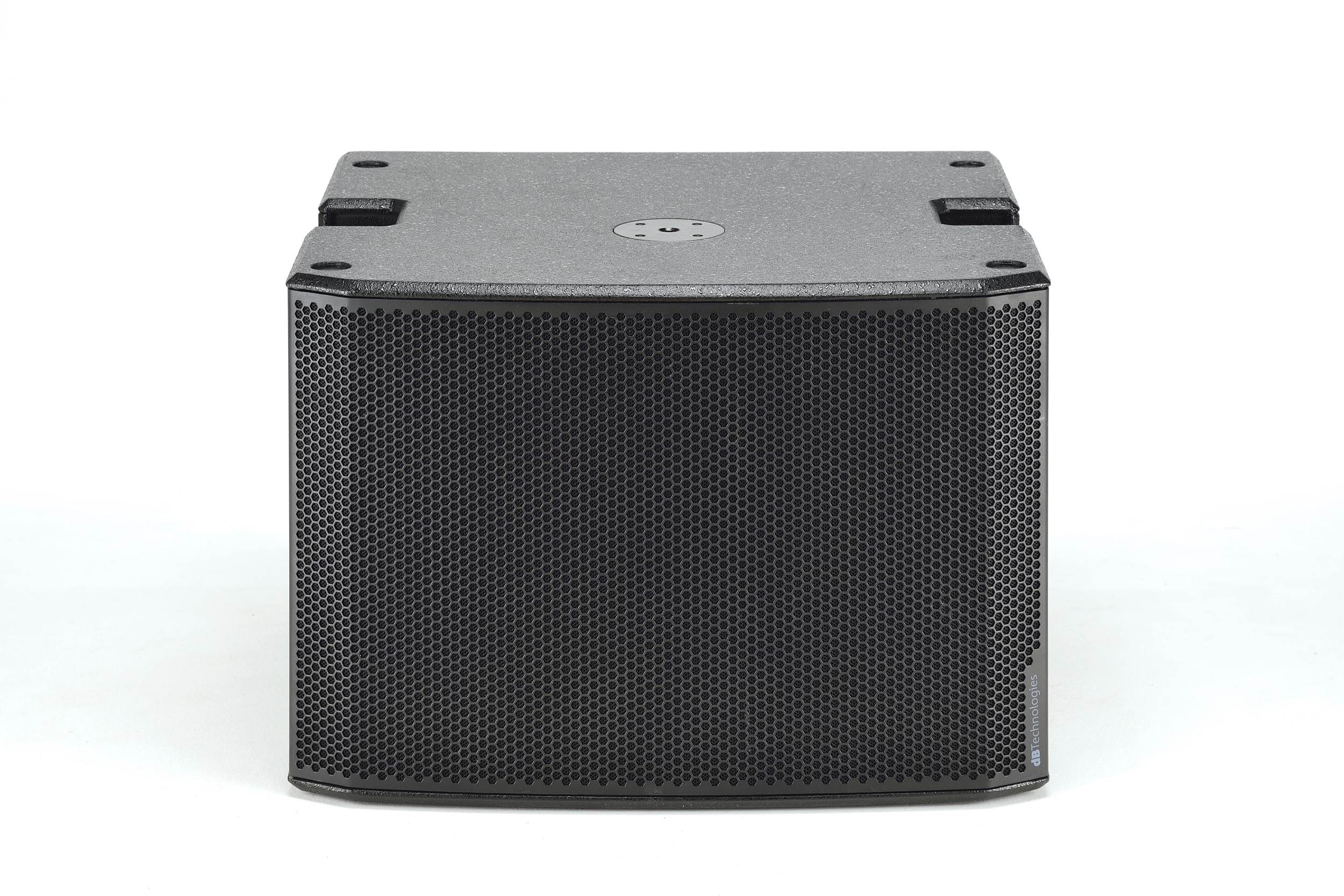 dB Technologies SUB 918 – סאב מוגבר 18 אינץ׳ 1800W עם RDNet 8 חזית dB Technologies SUB 918 בהעמדה אנכית עם תושבת M20 עליונה