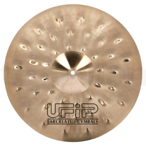 מצילה Ufip Blast Series Crash 16