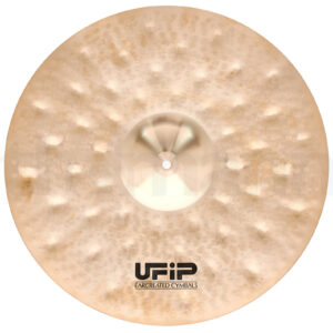 מצילה Ufip Blast Extra Dry Crash 19