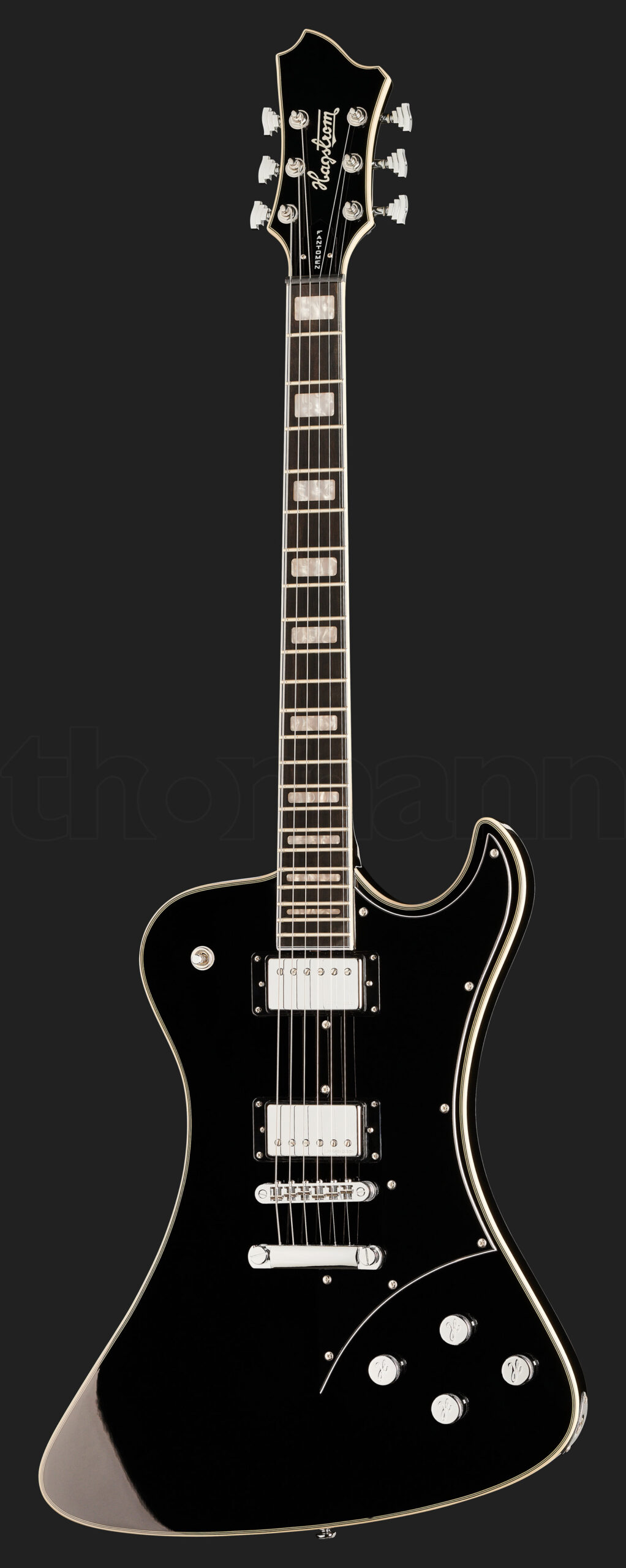 גיטרה חשמלית Hagstrom Fantomen Black 1 17709568.jpg