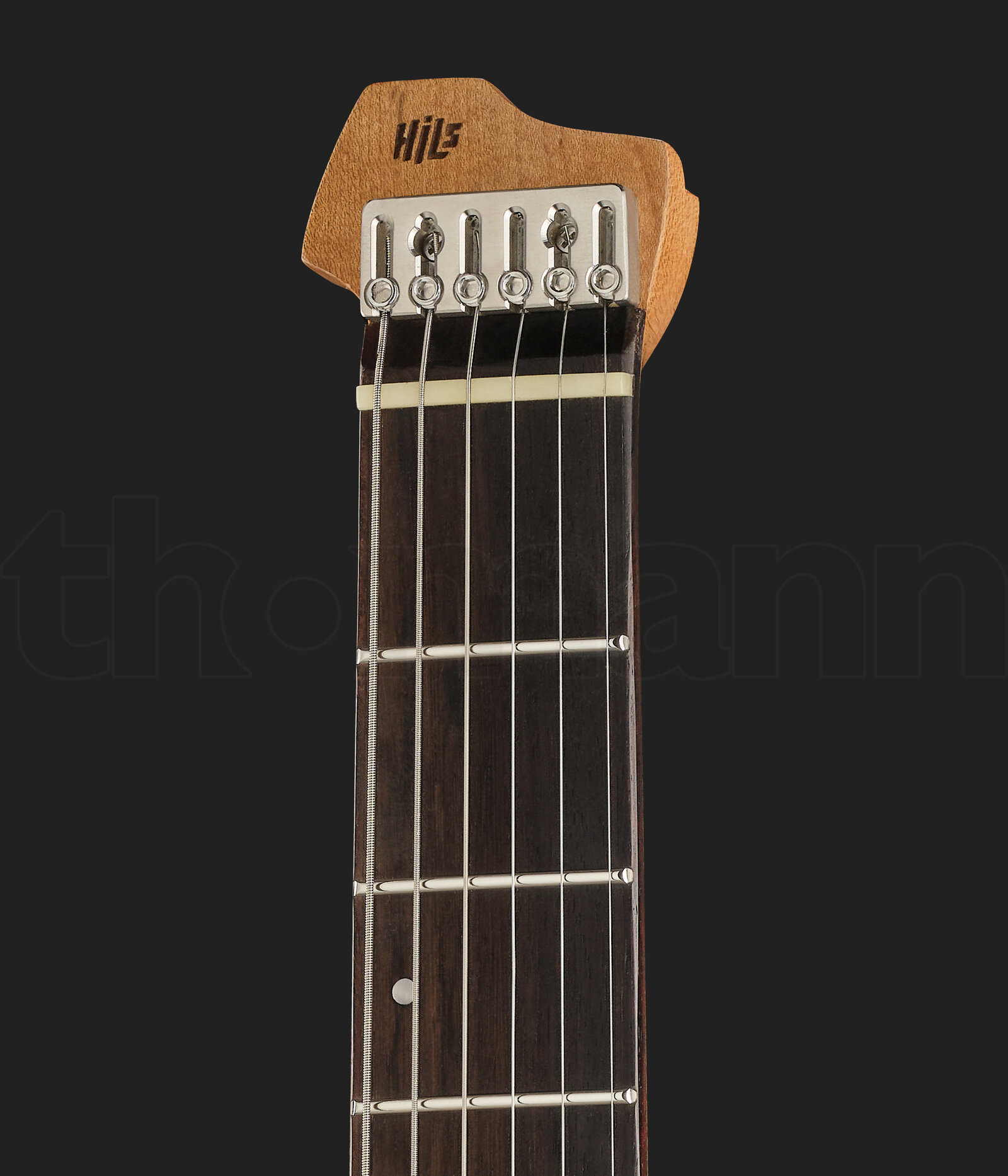 גיטרה חשמלית Hils Next HN5 Ivory 5 20499531.jpg