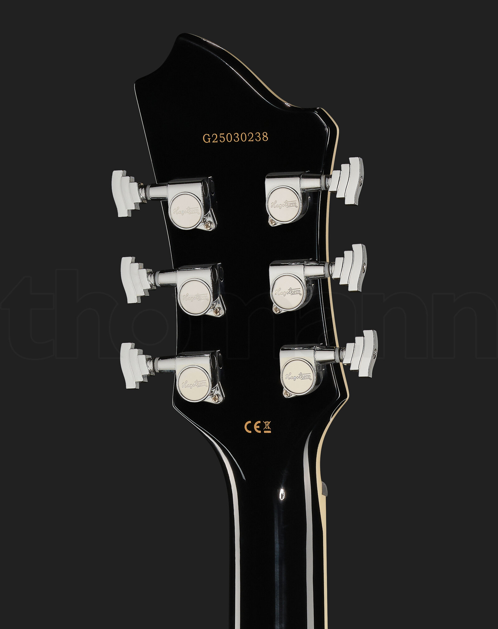 גיטרה חשמלית Hagstrom Viking Black 6 20538741.jpg