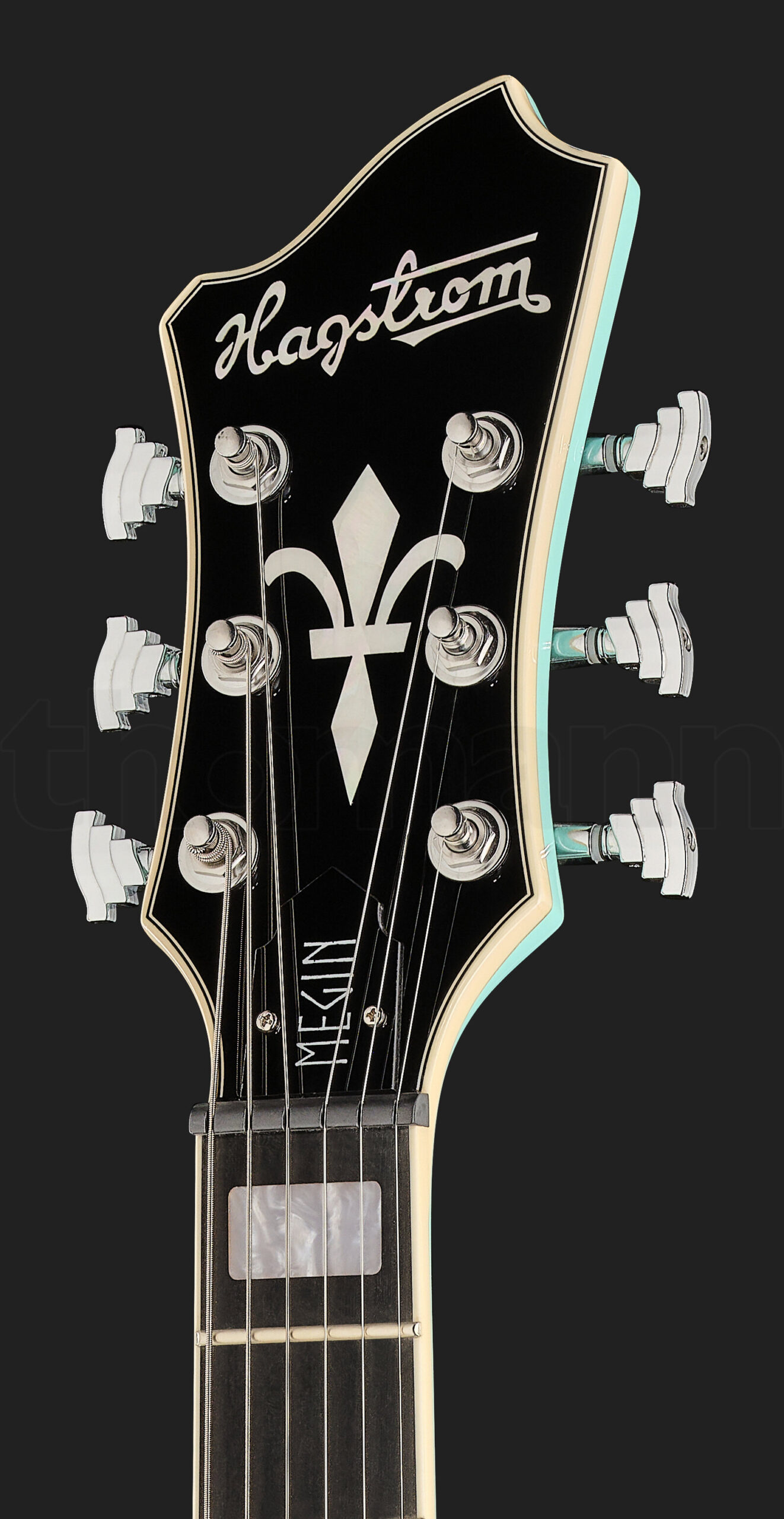 גיטרה חשמלית Hagstrom Megin Aged Sky Blue 5 20899387.jpg