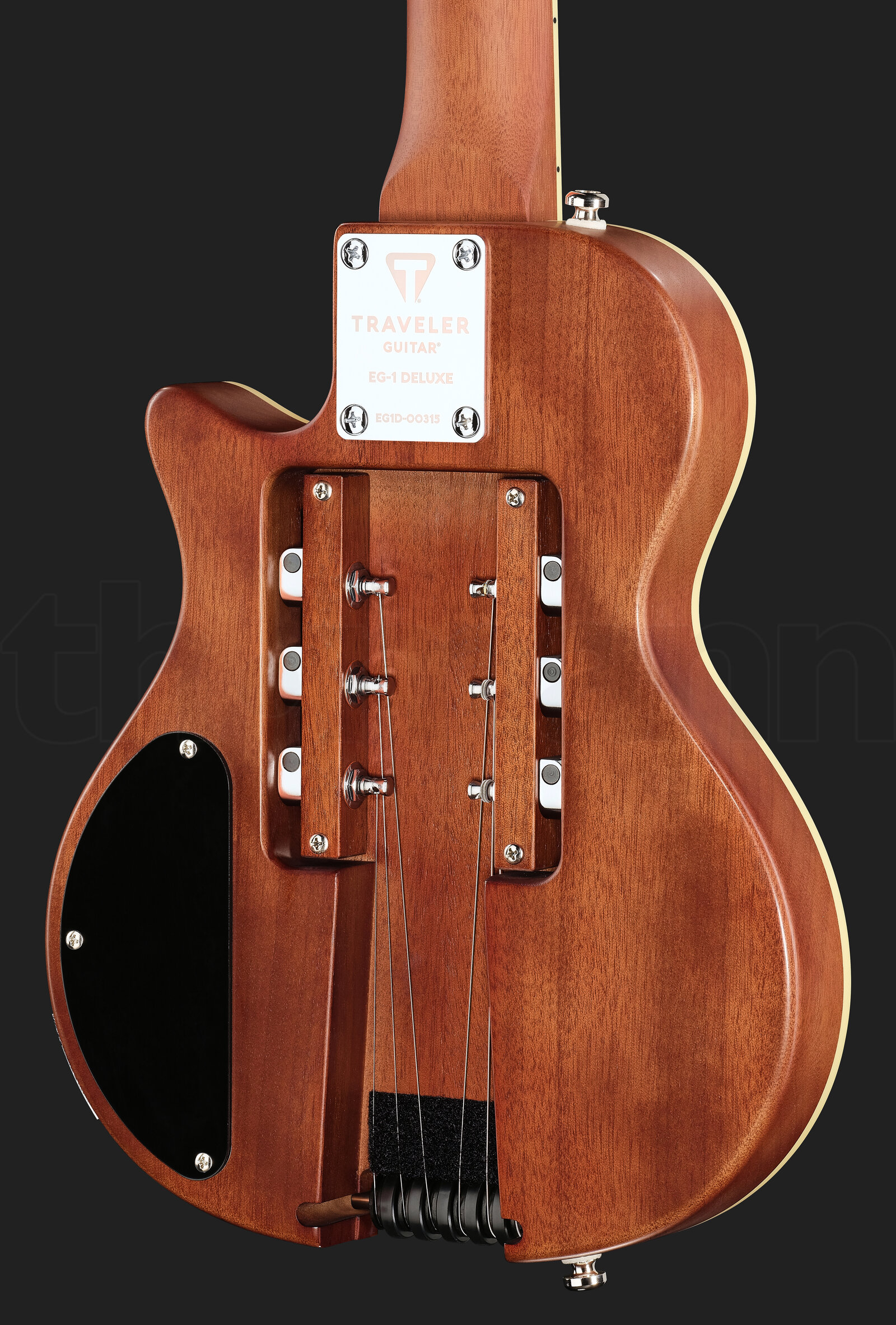 גיטרת נסיעות Traveler Guitar EG-1 Deluxe Gloss Black 4 21088195.jpg