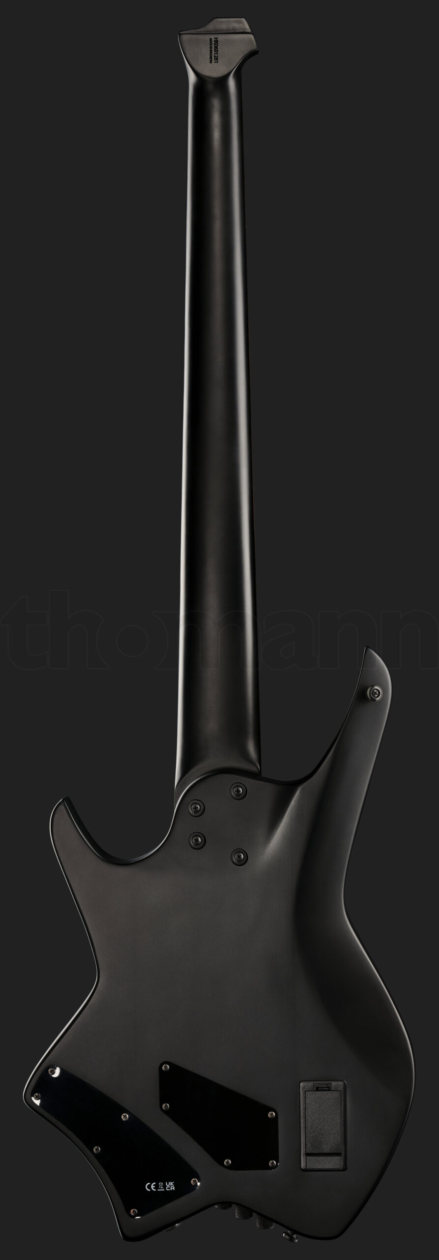 גיטרה חשמלית Hils HNB5 Black 2 21135079.jpg