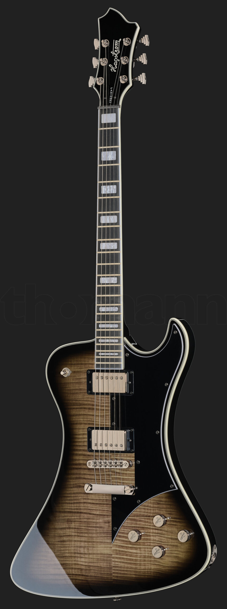 גיטרה חשמלית Hagstrom Fantomen Cosmic Black Burst 1 21338434.jpg