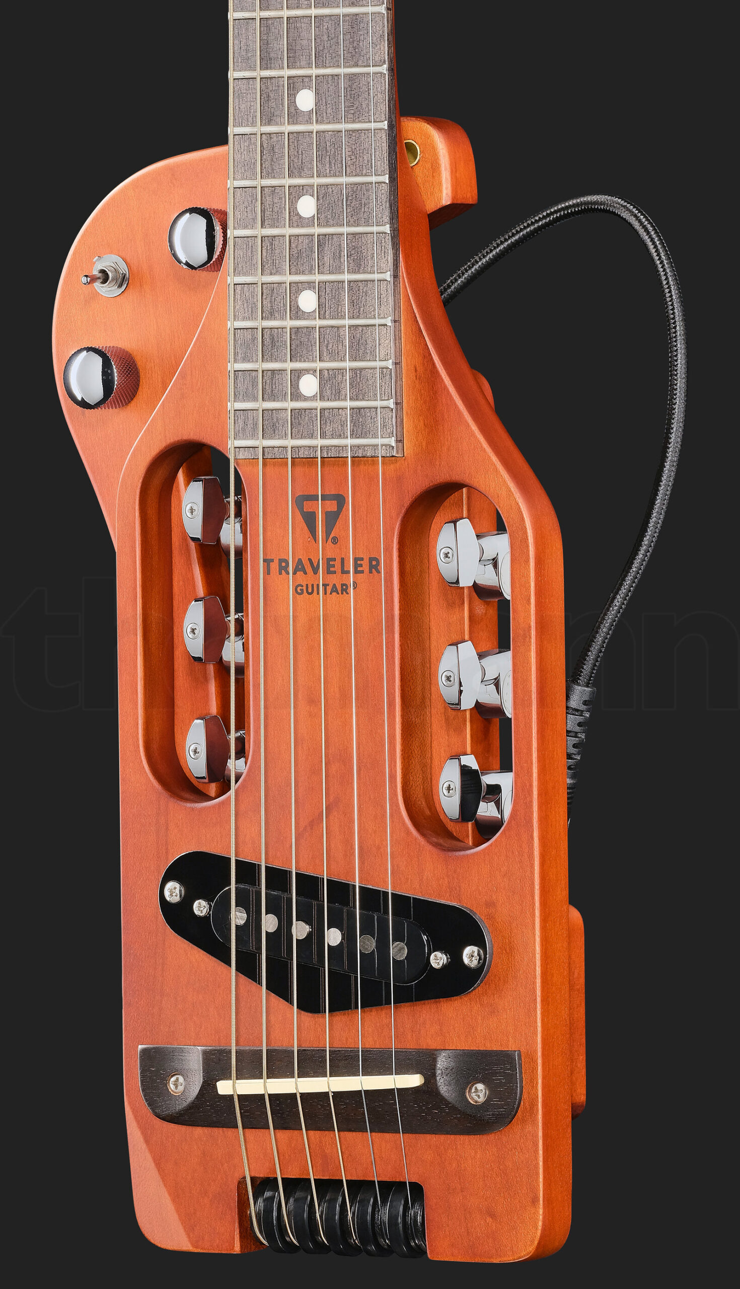 גיטרת נסיעות Traveler Guitar Pro Series Maple AB 3 21365137.jpg