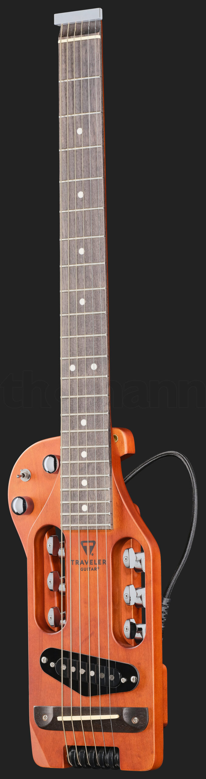 גיטרת נסיעות Traveler Guitar Pro Series Maple AB 1 21365147.jpg
