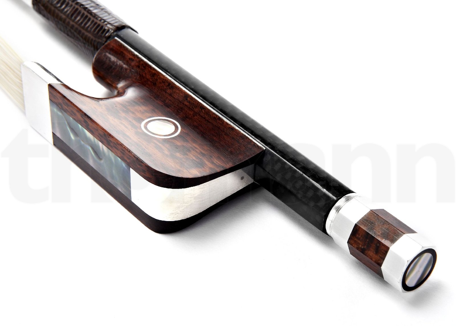 קשת Artino BF-34F Carbon Bass Bow 3/4F 4 קשת Artino BF-34F Carbon Bass Bow 3/4F – תמונה 4