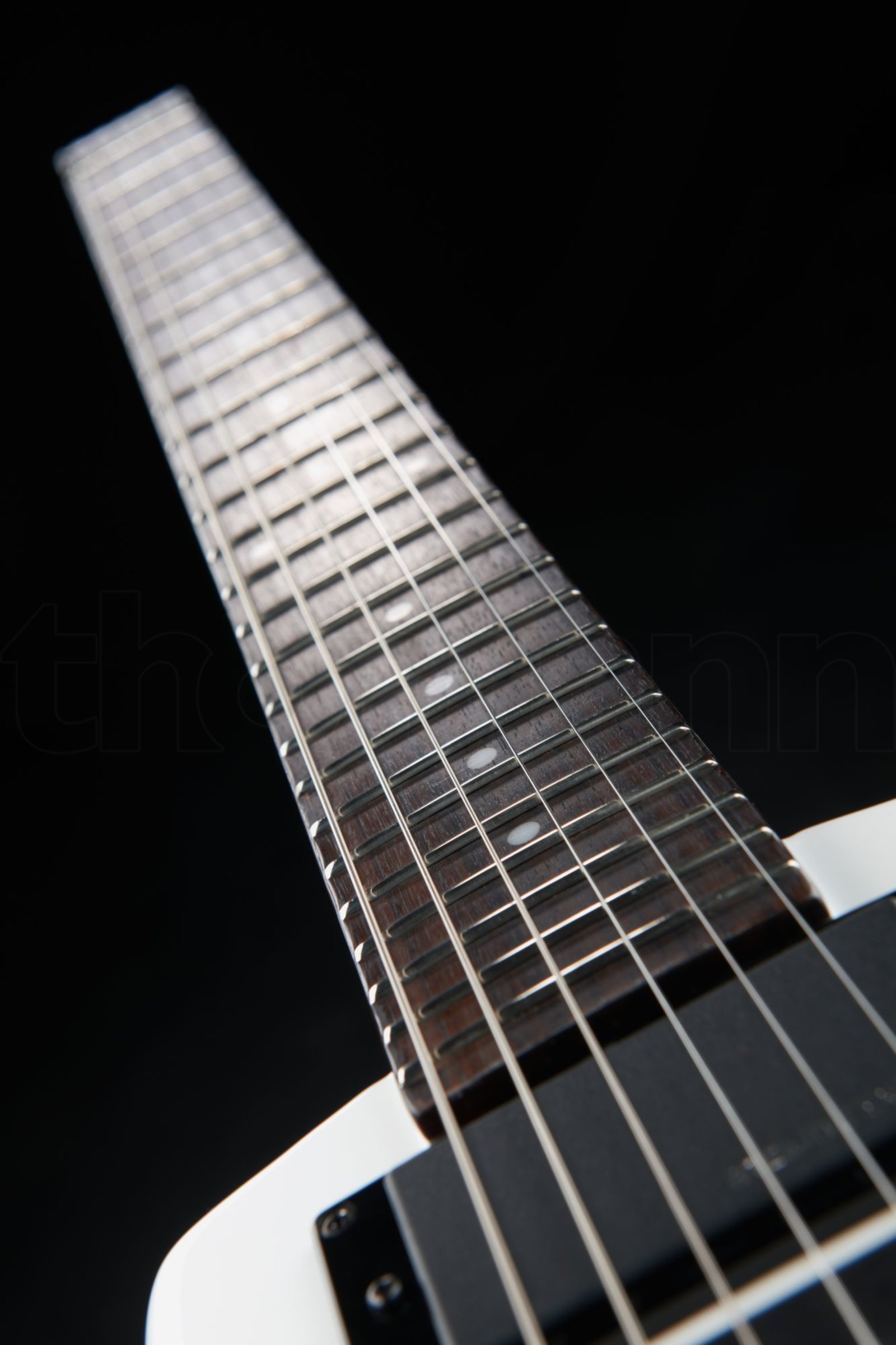 גיטרה חשמלית Steinberger Guitars Gt-Pro Deluxe WH 6 6281899.jpg