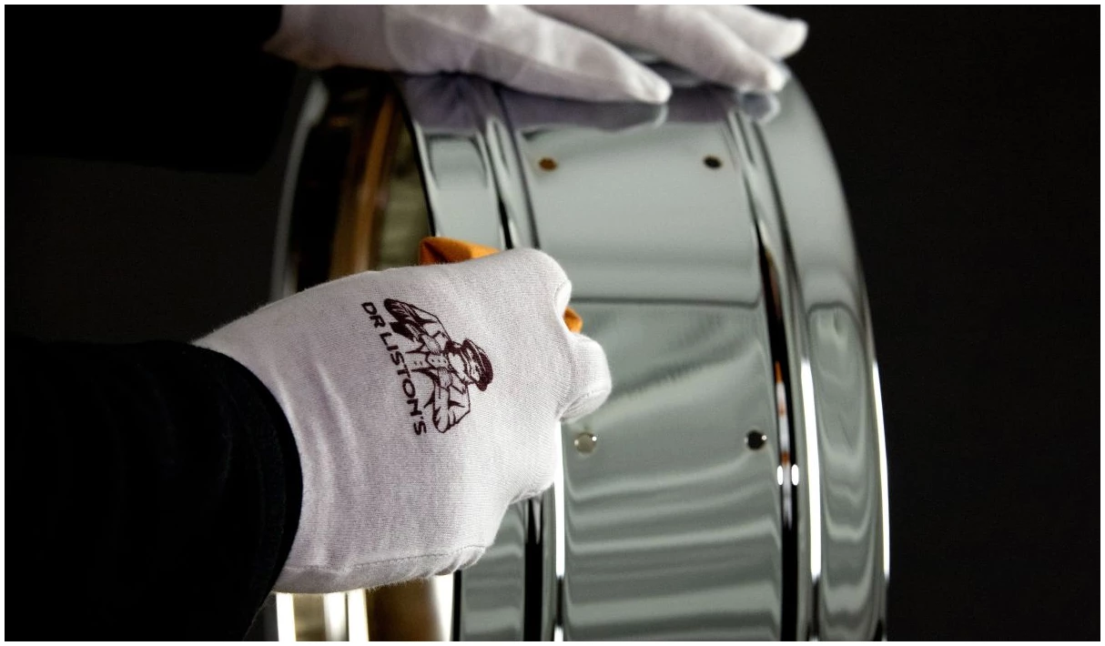 פוליש לכרום DR Liston's Luxury Chrome Polish DR-LCP-150 4 פוליש לכרום DR Liston's Luxury Chrome Polish DR-LCP-150