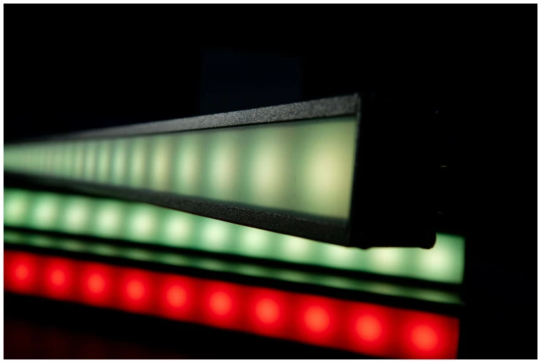 בר לדים דינמי Sagitter QPIX BAR — 40 לדים RGB 4 בר לדים דינמי Sagitter QPIX BAR — 40 לדים RGB — תמונה 4