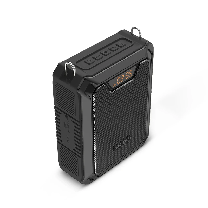 סט מגבר קול נייד 25W למורים ולמדריכים SHIDU M900 – מיקרופון ראש אלחוטי 2.4G בתדר המאושר בישראל + מיקרופון קווי, עמיד מים IPX6 4 מגבר קול נייד למורים SHIDU M900 עם חגורה