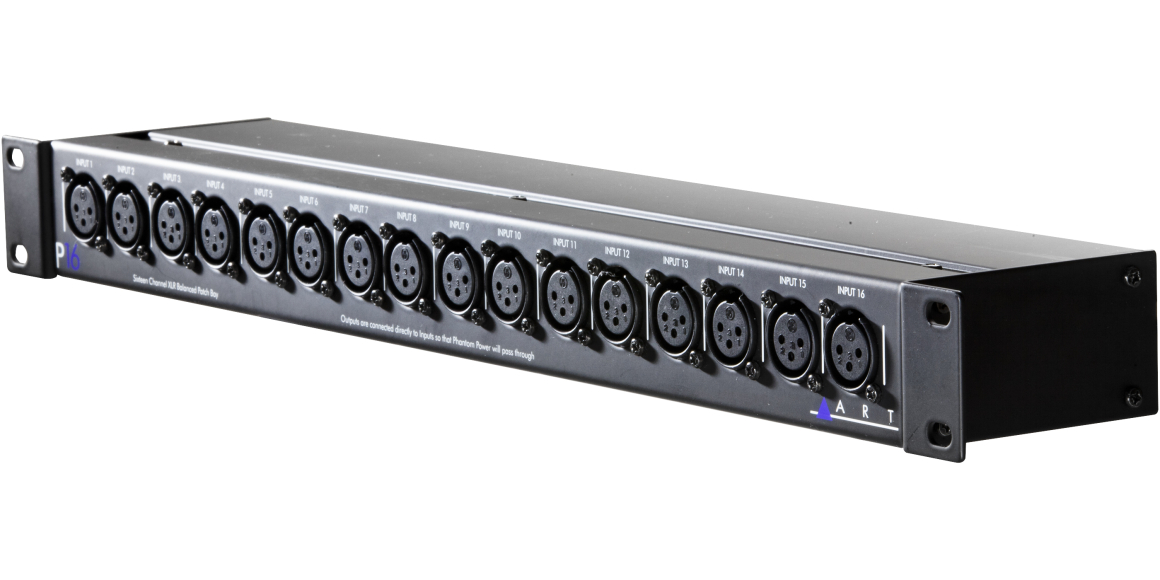 פאנל חיבורים XLR ART P16 – 16 ערוצים 3 ART P16 במבט בזווית עם מארז פלדה ואוזני Rack הפיכות