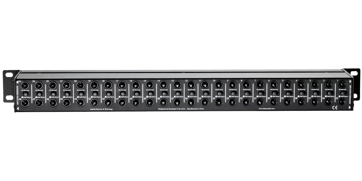 פאנל חיבורים מאוזן ART P48 – 48 נקודות TRS 2 הפאנל האחורי של ART P48 עם 48 מחברי TRS ובחירת Normal או Half Normal