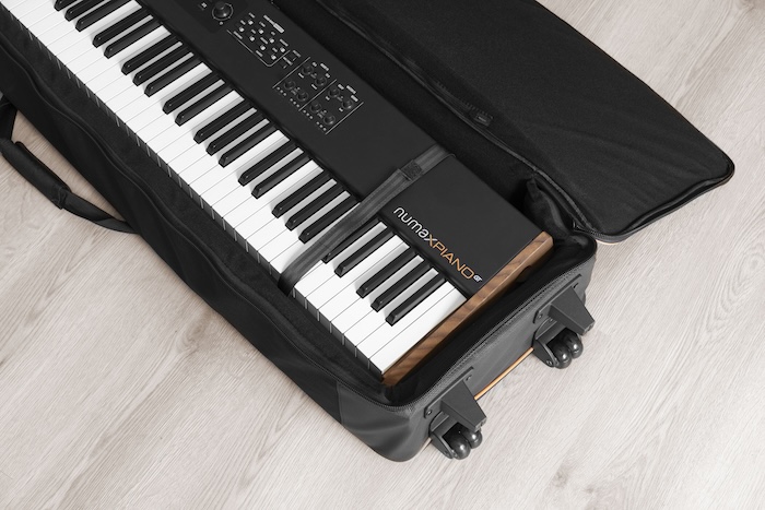 נרתיק מרופד לקלידים Studiologic Soft Case C — ל־Numa X ו־SL88 4 נרתיק מרופד לקלידים Studiologic Soft Case C — ל־Numa X ו־SL88