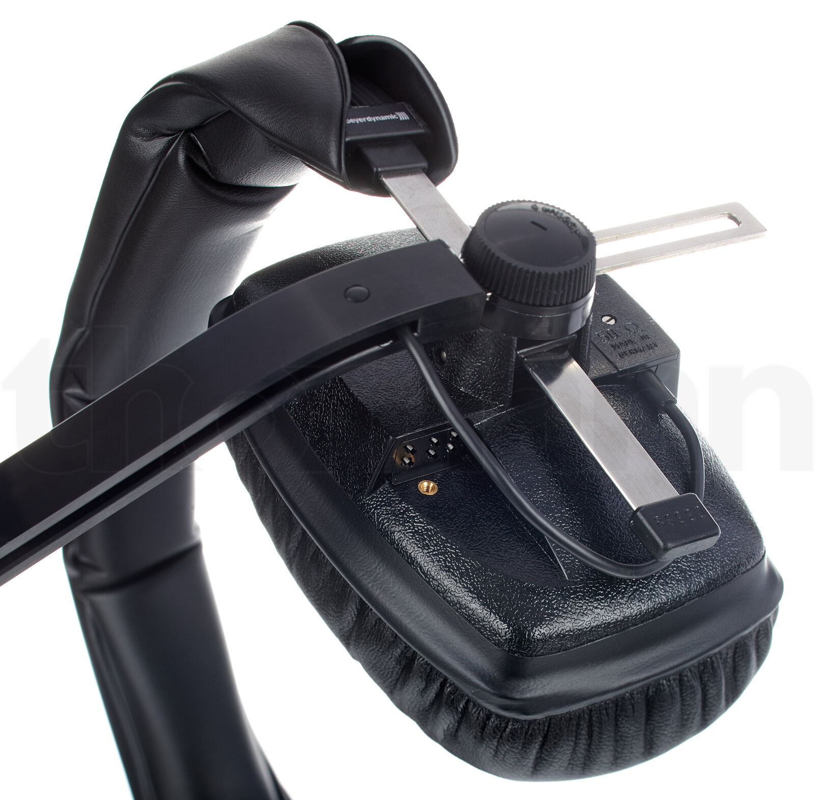 מערכת אינטרקום ותקשורת צוות beyerdynamic DT-108/M200/H50-B 5 מערכת אינטרקום ותקשורת צוות beyerdynamic DT-108/M200/H50-B — תמונה 5